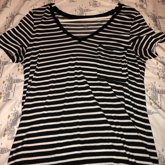 Navy Blue Striped V Neck - Picture 1 of 3